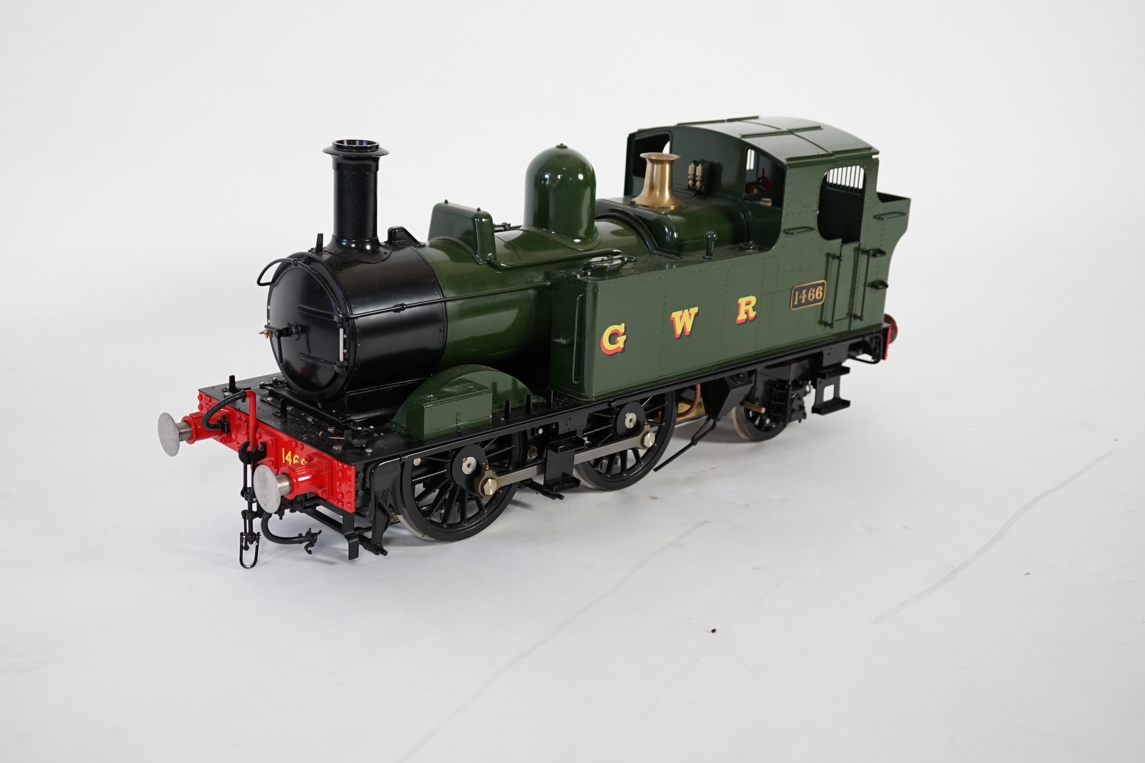 A Kingscale by Silver Crest Models 5 inch gauge coal fired live steam GWR Class 14xx 0-6-0T locomotive, in unlined green livery as 1466